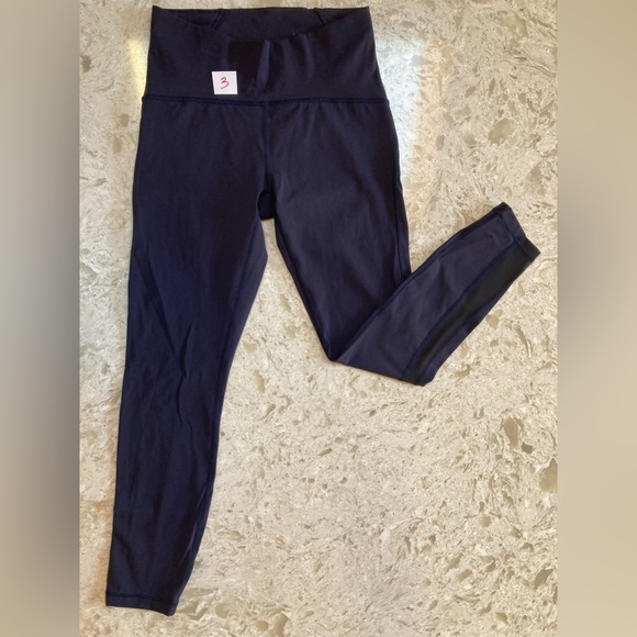 SOLD Lululemon Leggings Navy - Picture 1 of 2